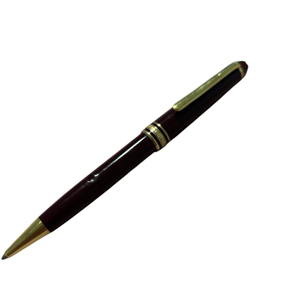 MontBlanc Burgundy Meistersstuck Pen